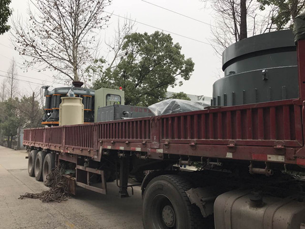 （老客戶）鵝卵石破碎一臺(tái)雙金圓錐破碎機(jī)搞定，湖南益陽(yáng)200噸