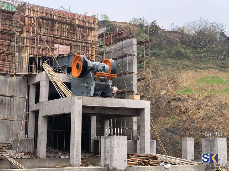 雙金機械顎式破碎機