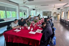 山東砂石協(xié)會攜11家會員單位蒞臨雙金總部考察交流
