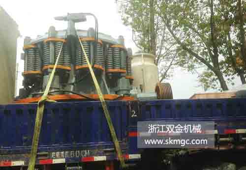 浙江雙金機械圓錐式破碎機
